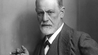 نقد مدرسة التحليل النفسي (فرويد)